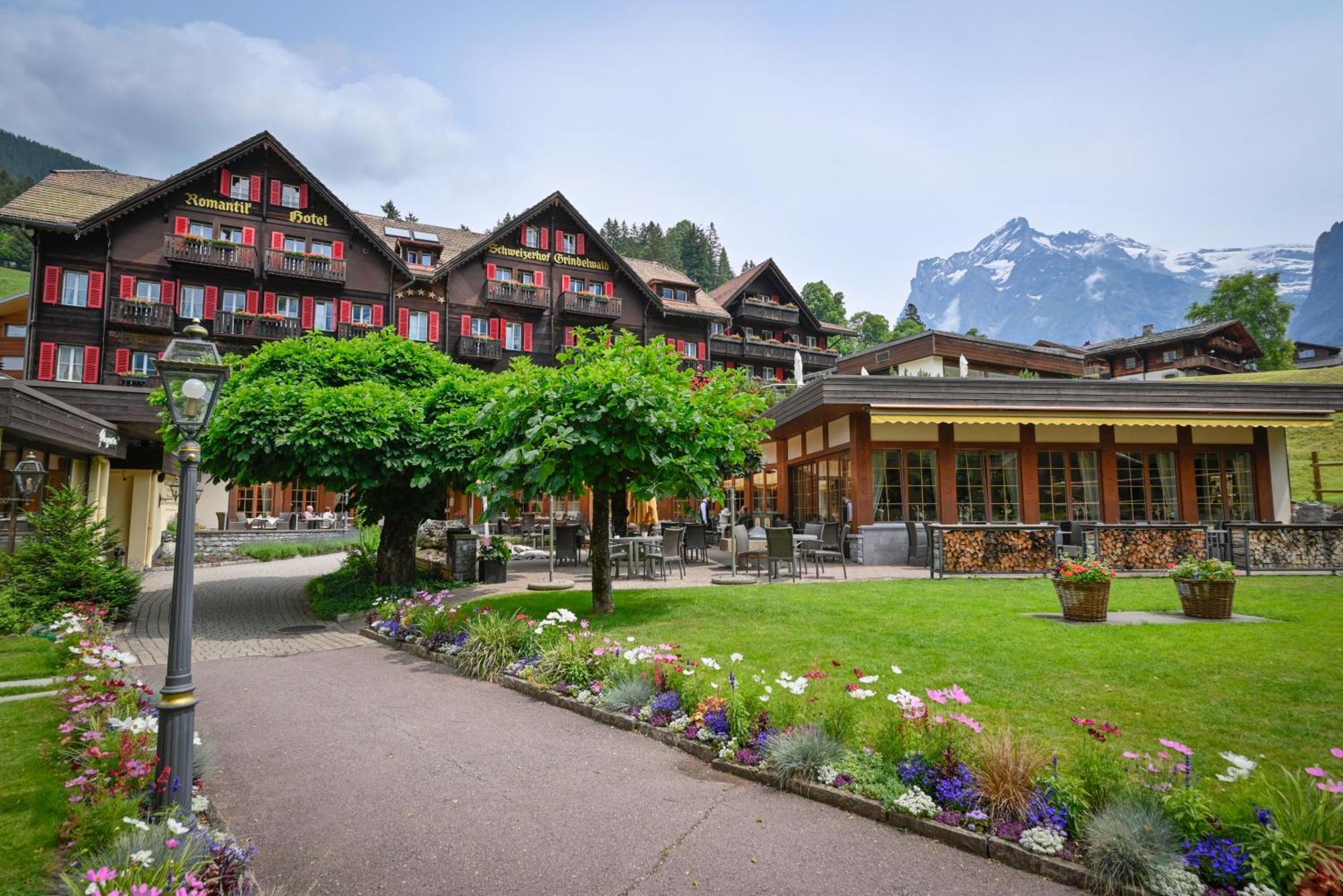 Romantik Hotel Schweizerhof Grindelwald Bagian luar foto